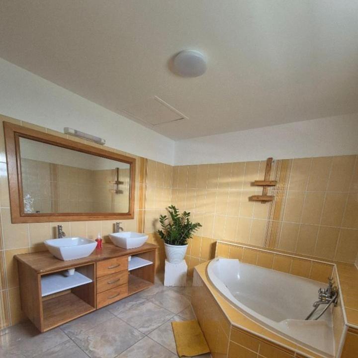 Villa Coraline - Ferienwohnung Saint-Benoît