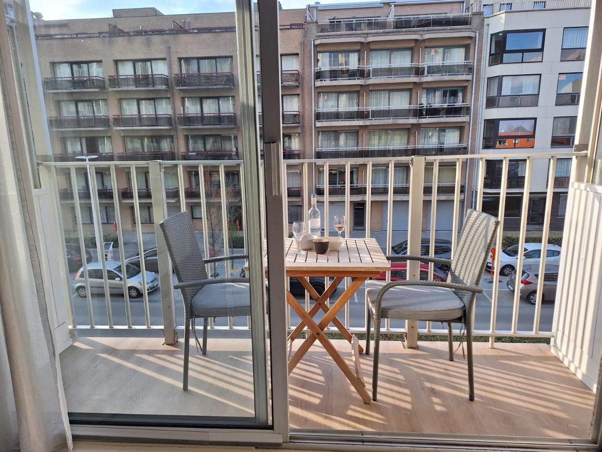 Gezellige studio met balkon - Santhooft centrum Nieuwpoort-bad - B&B Nieuwpoort