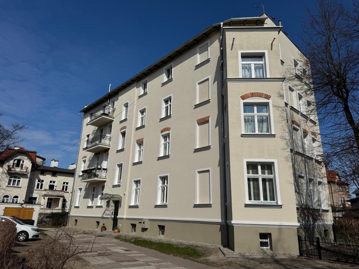 Sanhaus Apartments - SZTOKHOLM - apartament z balkonem - Ferienwohnung