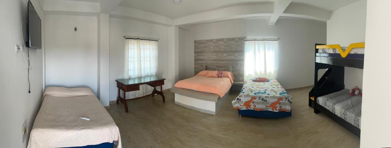 Familiekamer met Eigen Badkamer