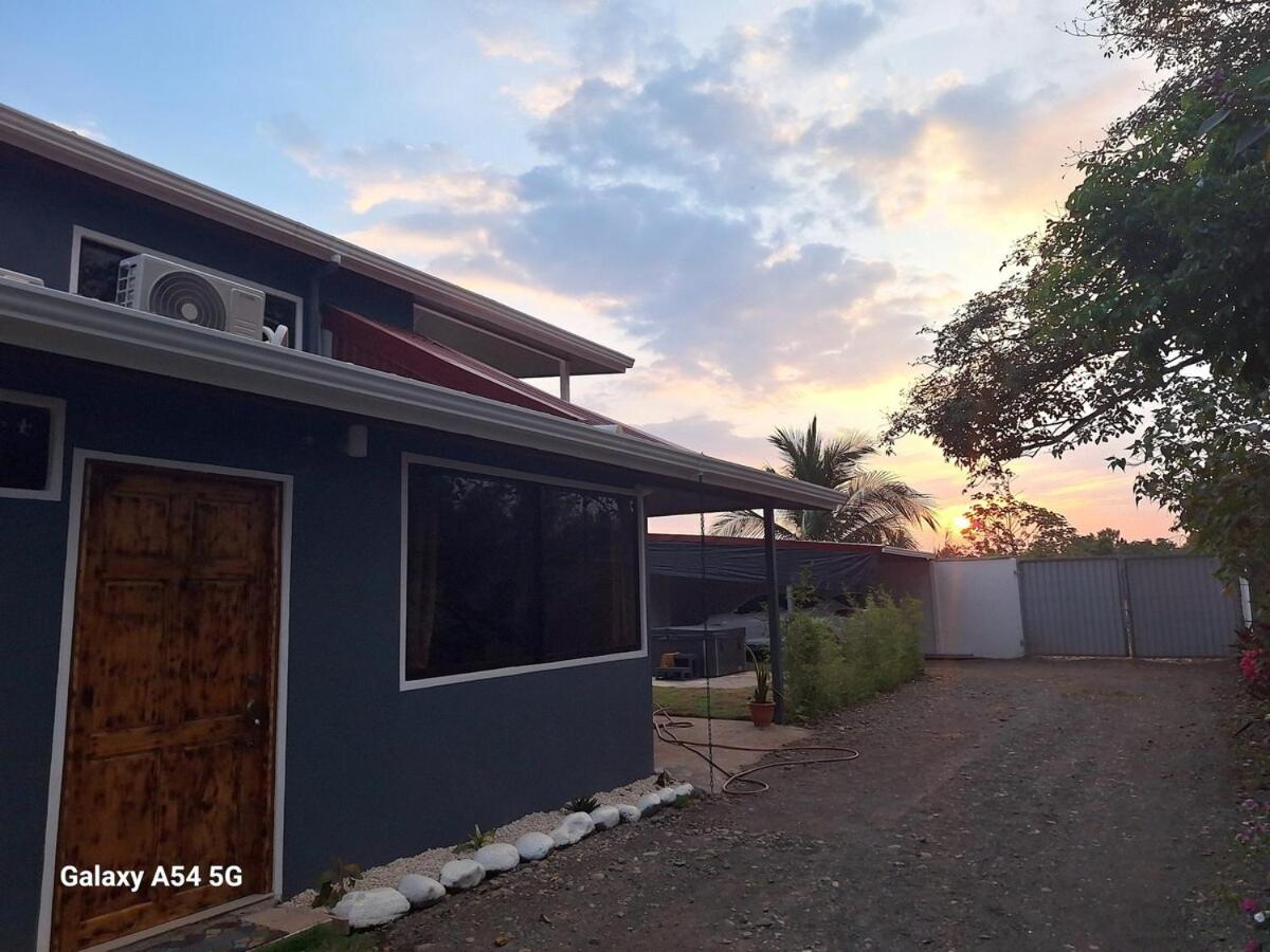 Apartamento Lantanas - B&B Parrita