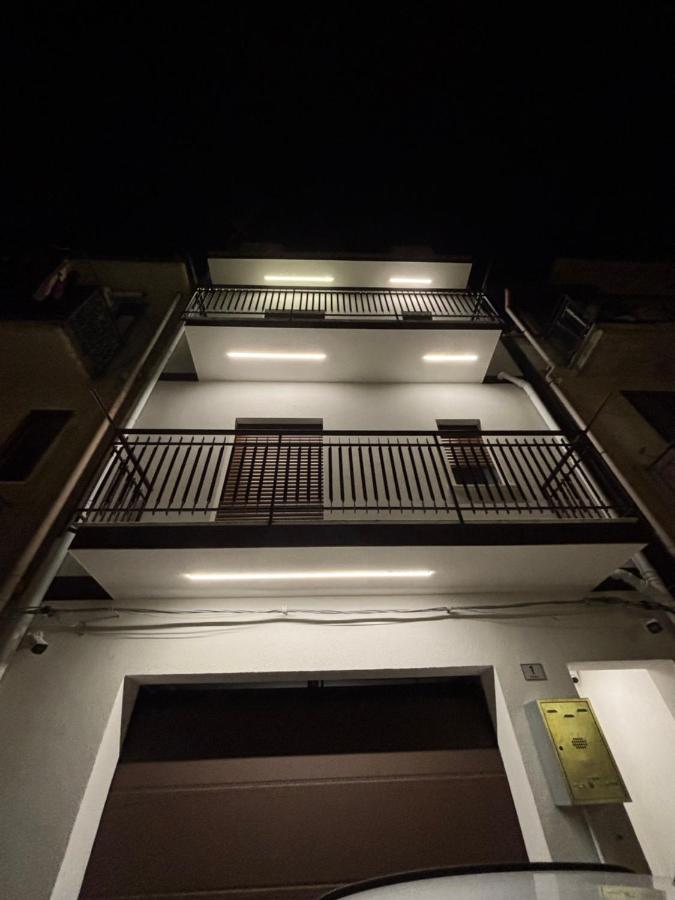 Giulia's Apartment - Bed and Breakfast
