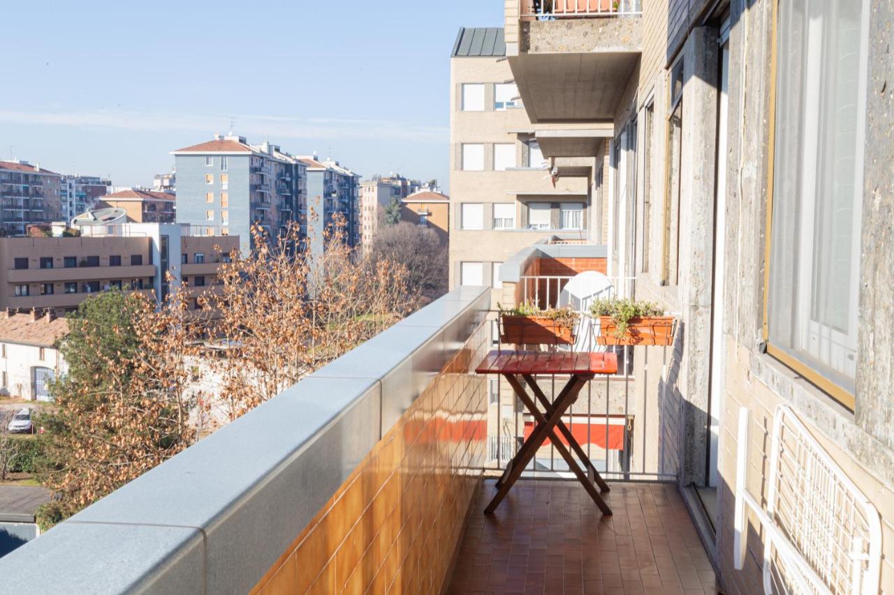 Luminoso Appartamento - B&B Milano