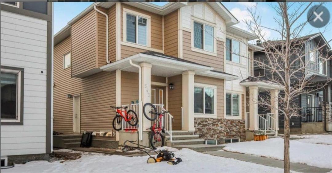 Cornerstone 4-Bed Home - B&B