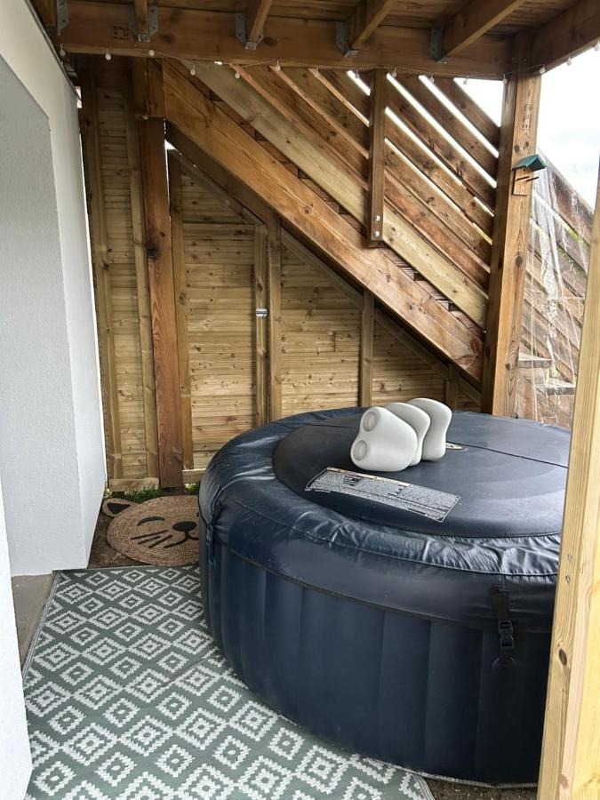 "Jade" Studio sur jardin Sauna jacuzzi et fitness - B&B