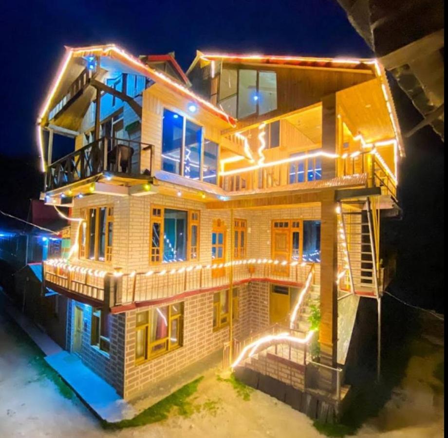 Alpine Stays Riverside - B&B Jābo