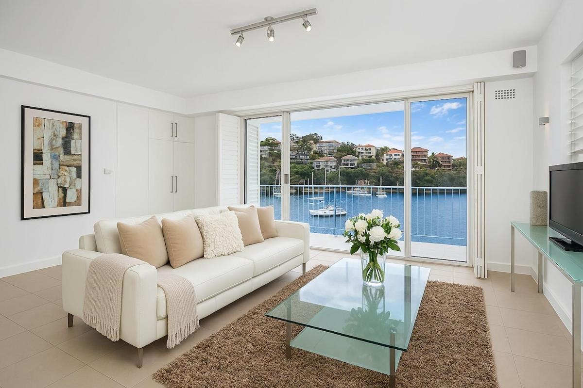 Kurraba Point Harbourside Studio Steps from Ferry - BADEN - B&B