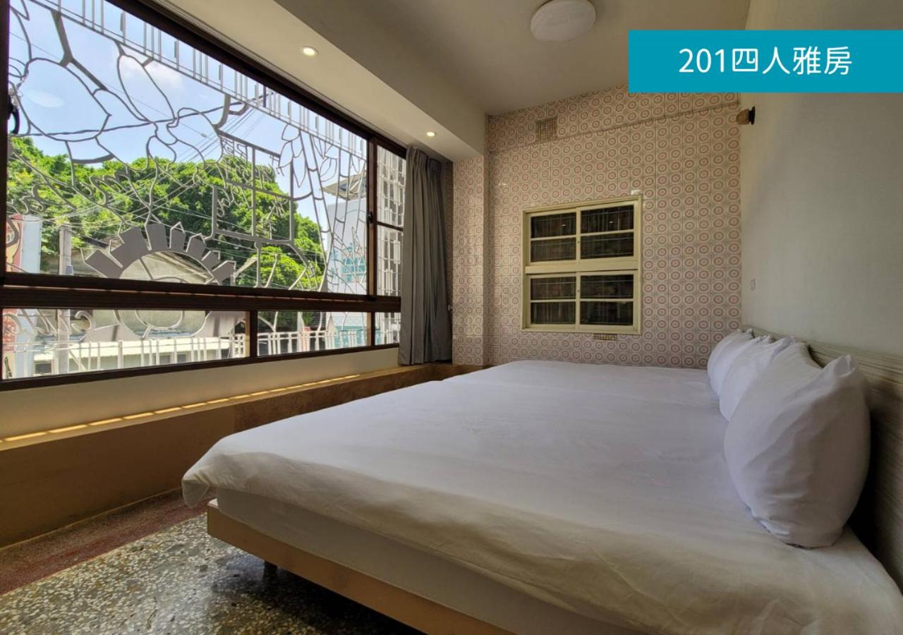 Economy Quadruple Room with Shared Bathroom