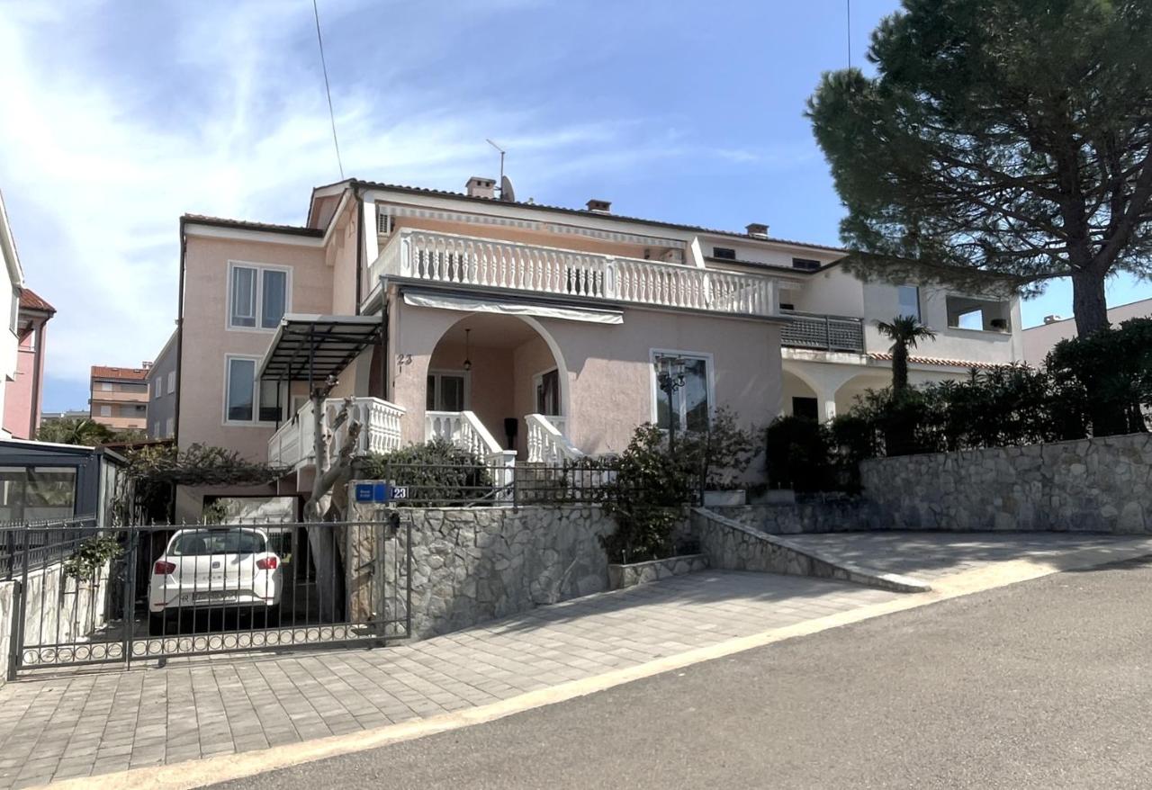 Rooms with Sea View - Kata - B&B Malinska