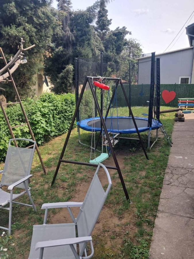 Mitrovića kuća - Ferienwohnung Aranđelovac