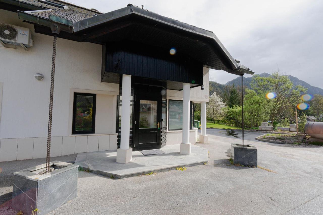 ALPEART GOZD MARTULJEK HOLIDAY unit - B&B