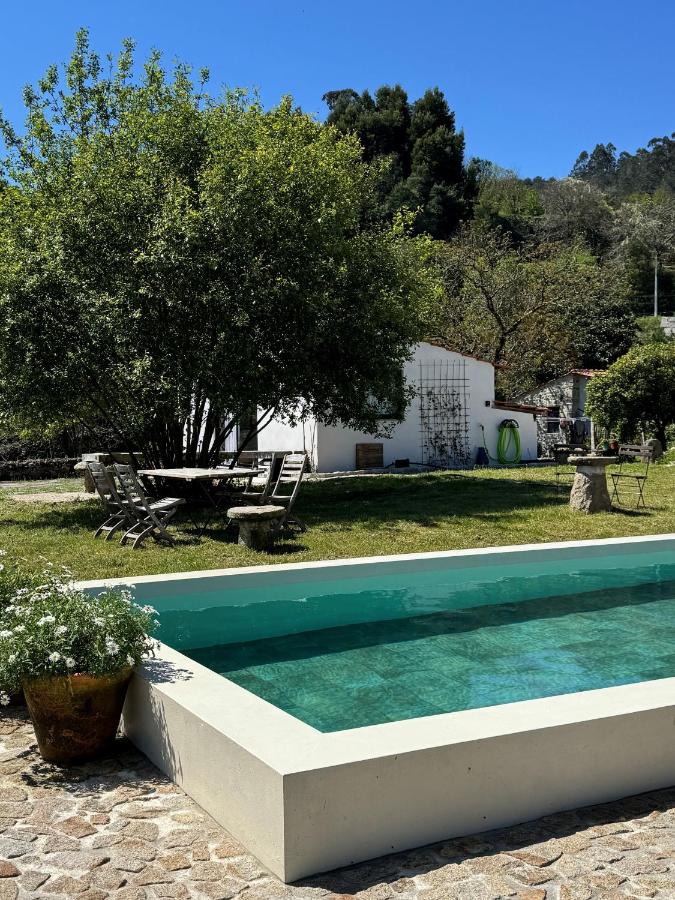 As Casas Do BomPai - Eira - B&B