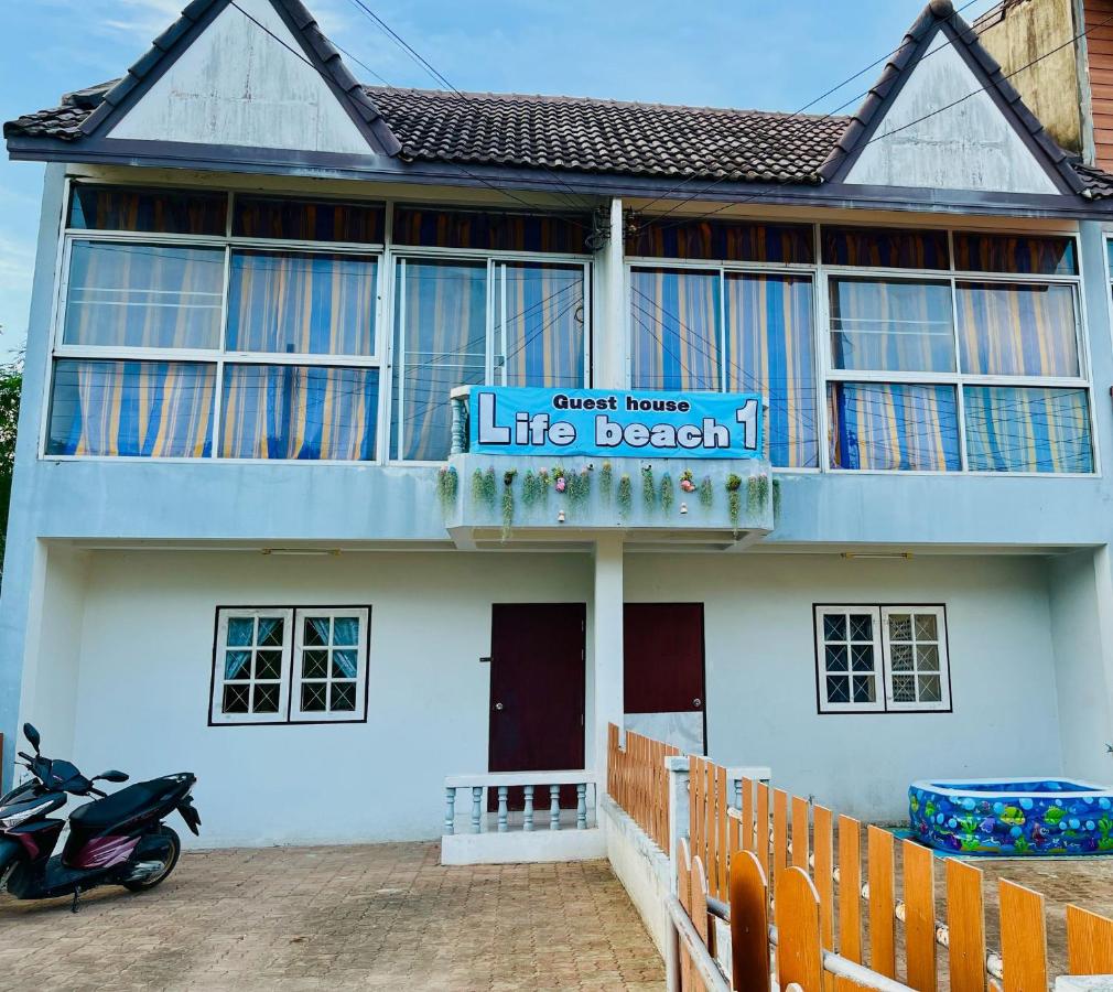 life beach 1 - B&B
