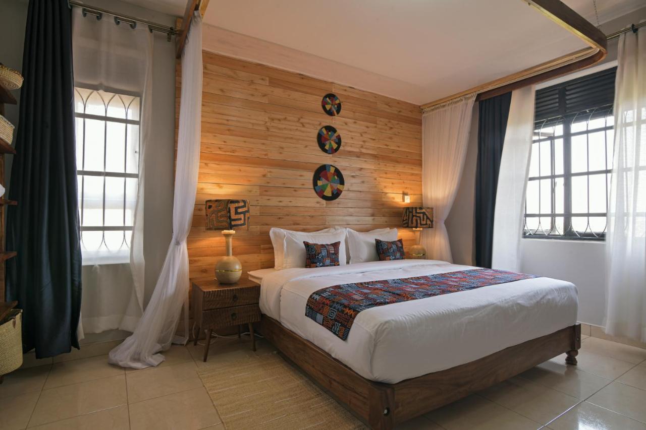 Deluxe Family Suite