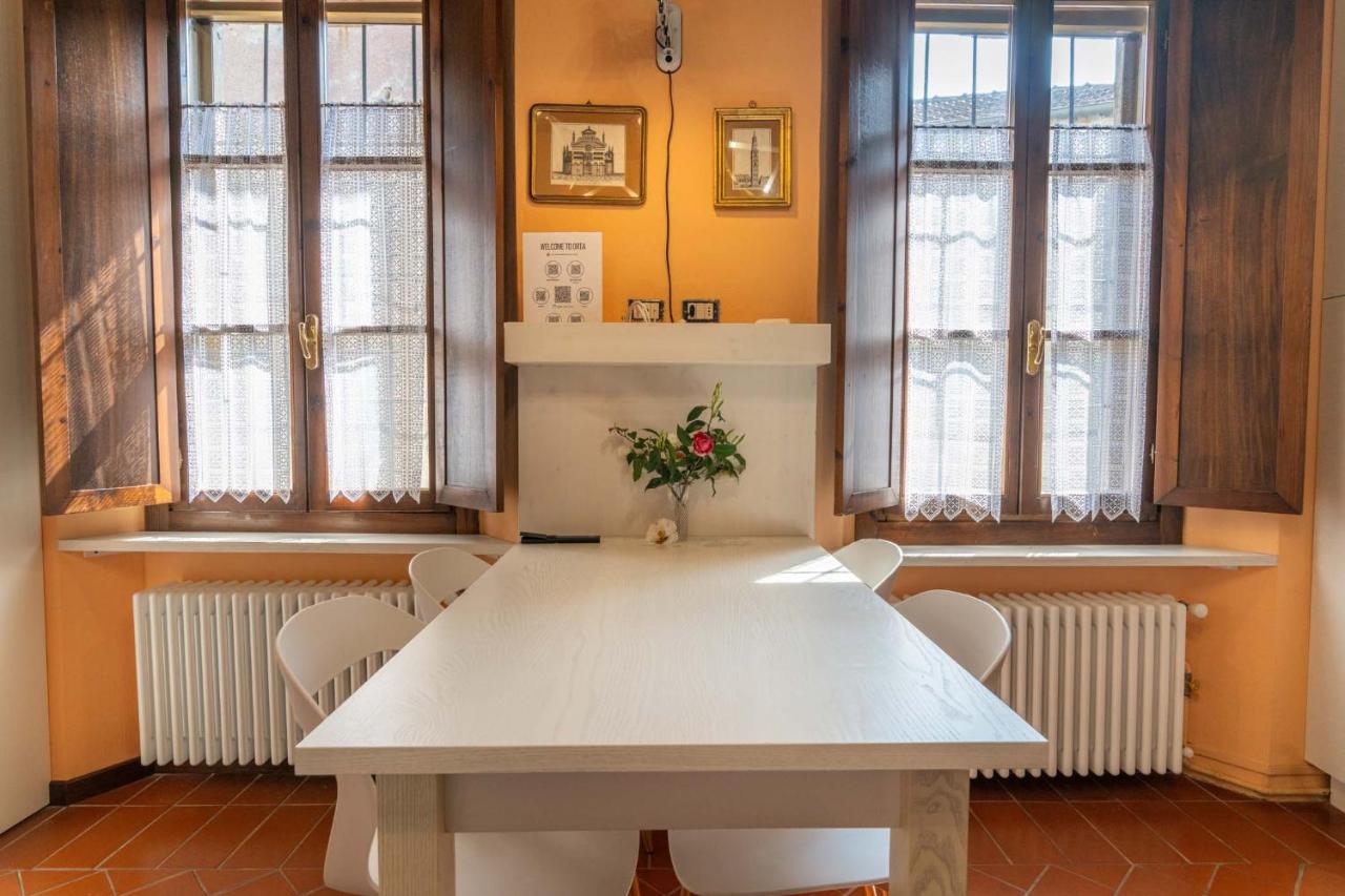 Il Portico appartamento in piazza principale - B&B