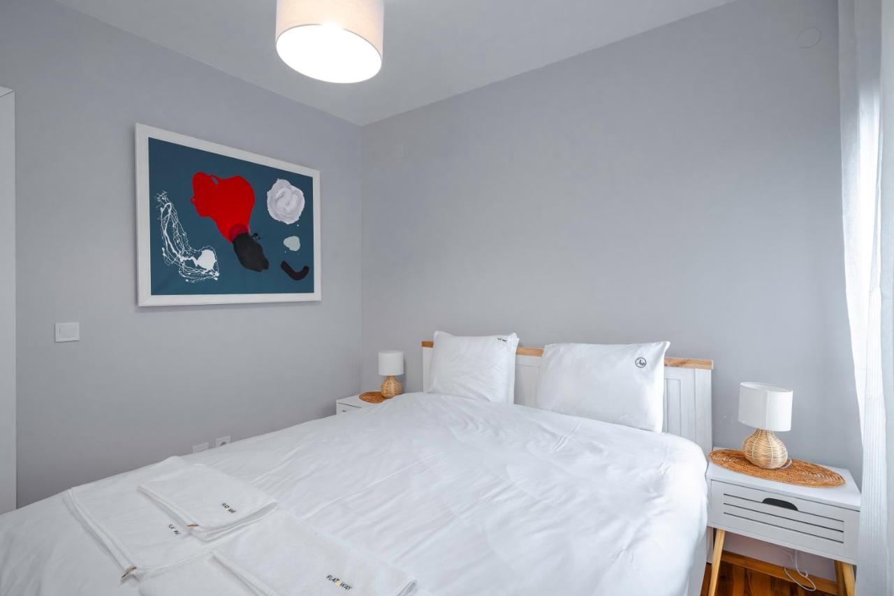One-Bedroom Apartment with Balcony