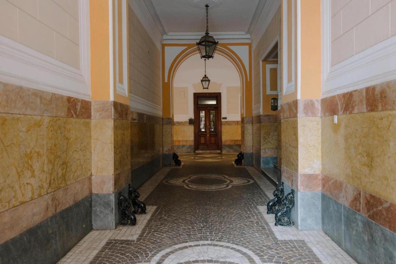 The B Place Cola - B&B Roma