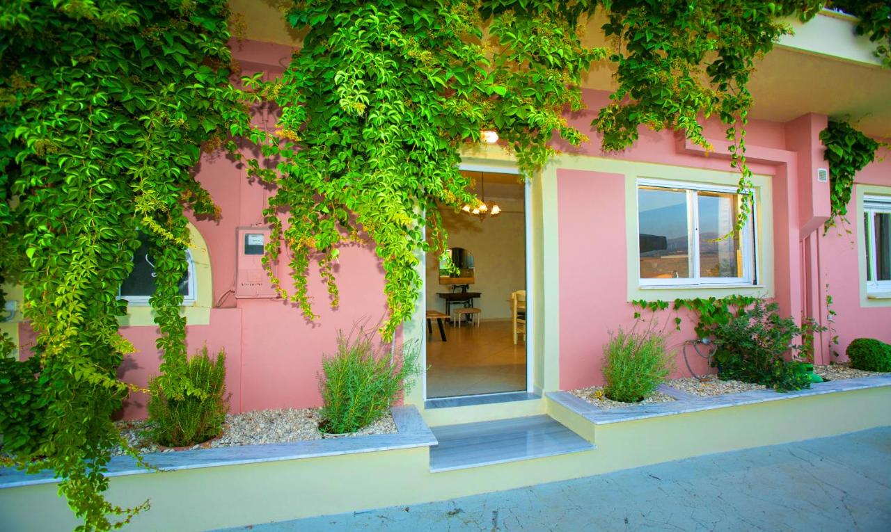 BABI'S VILLA - Garden apartment - B&B Lixoúri