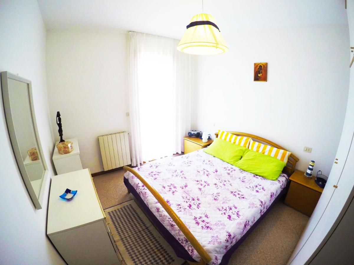 Appartement met Uitzicht op het Zwembad