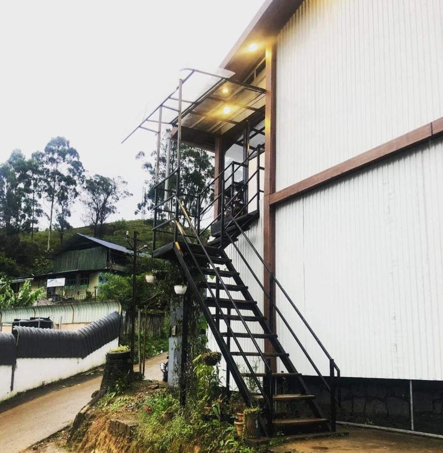 Birdwing Cottage, Munnar - B&B