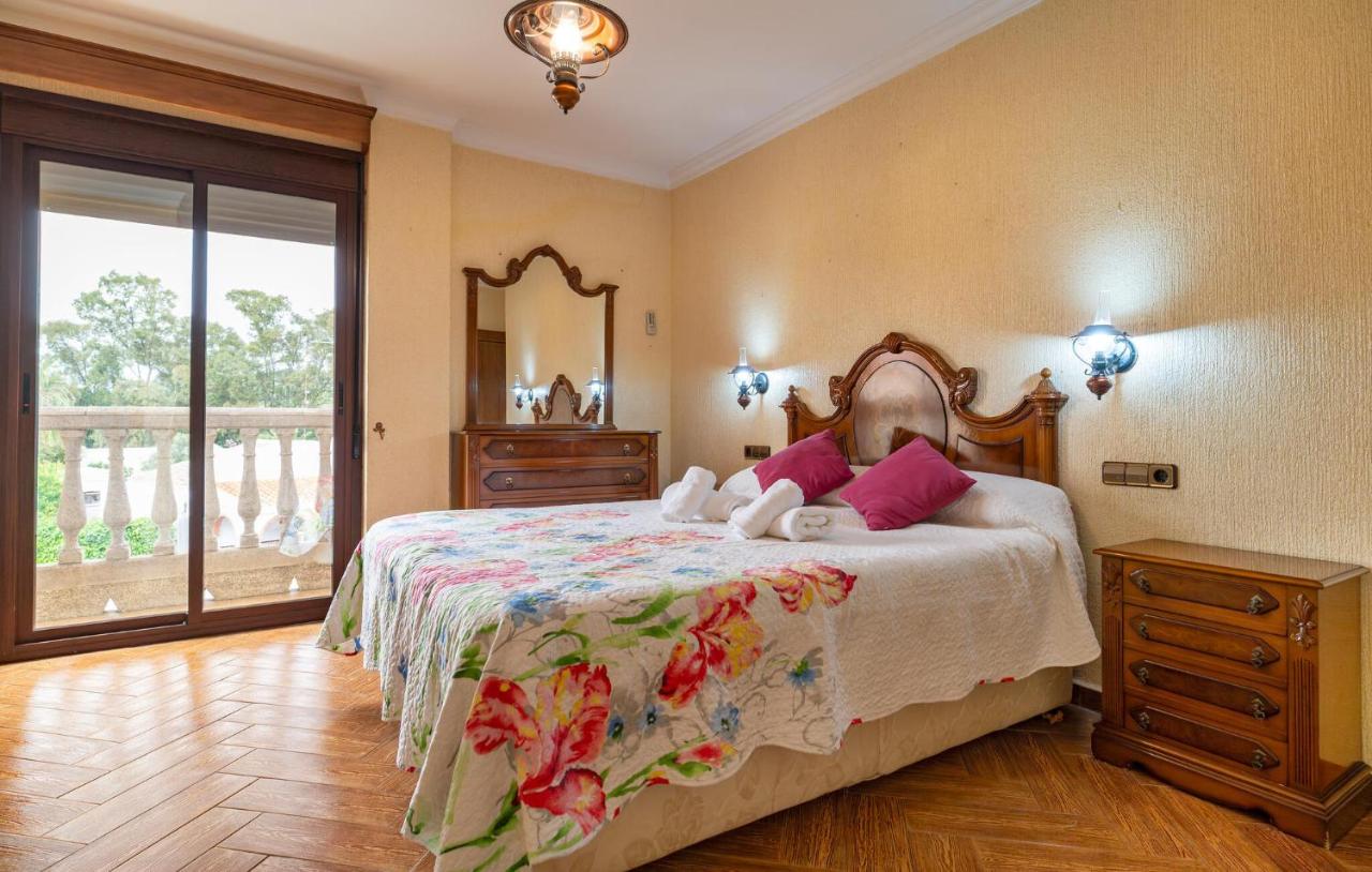Four-Bedroom Holiday Home