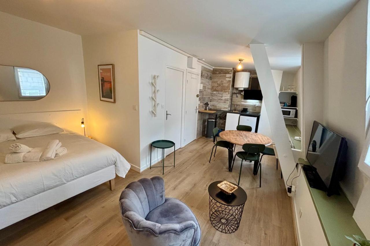 Casa Bondy - Studio - Coeur de ville de Brive - B&B Brive-la-Gaillarde