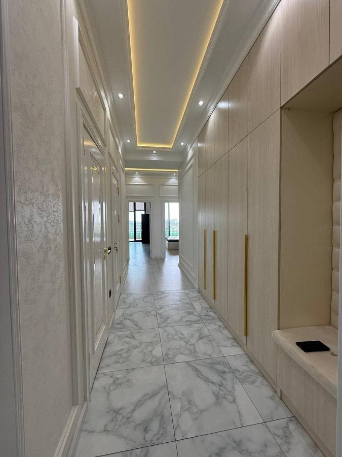 Azizi Modern 2 - B&B Taskent