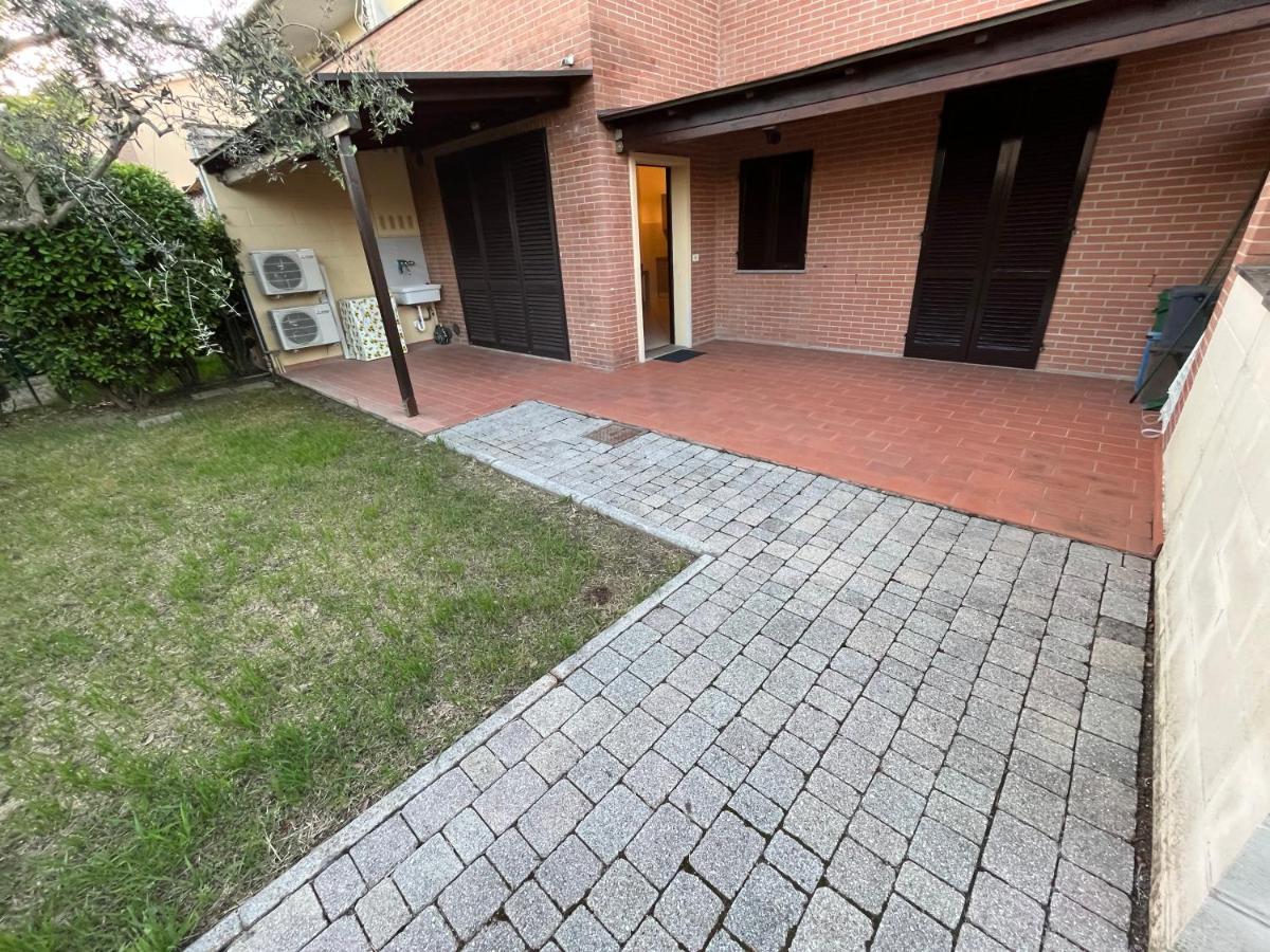Holiday House La Fornace - B&B Pontedera