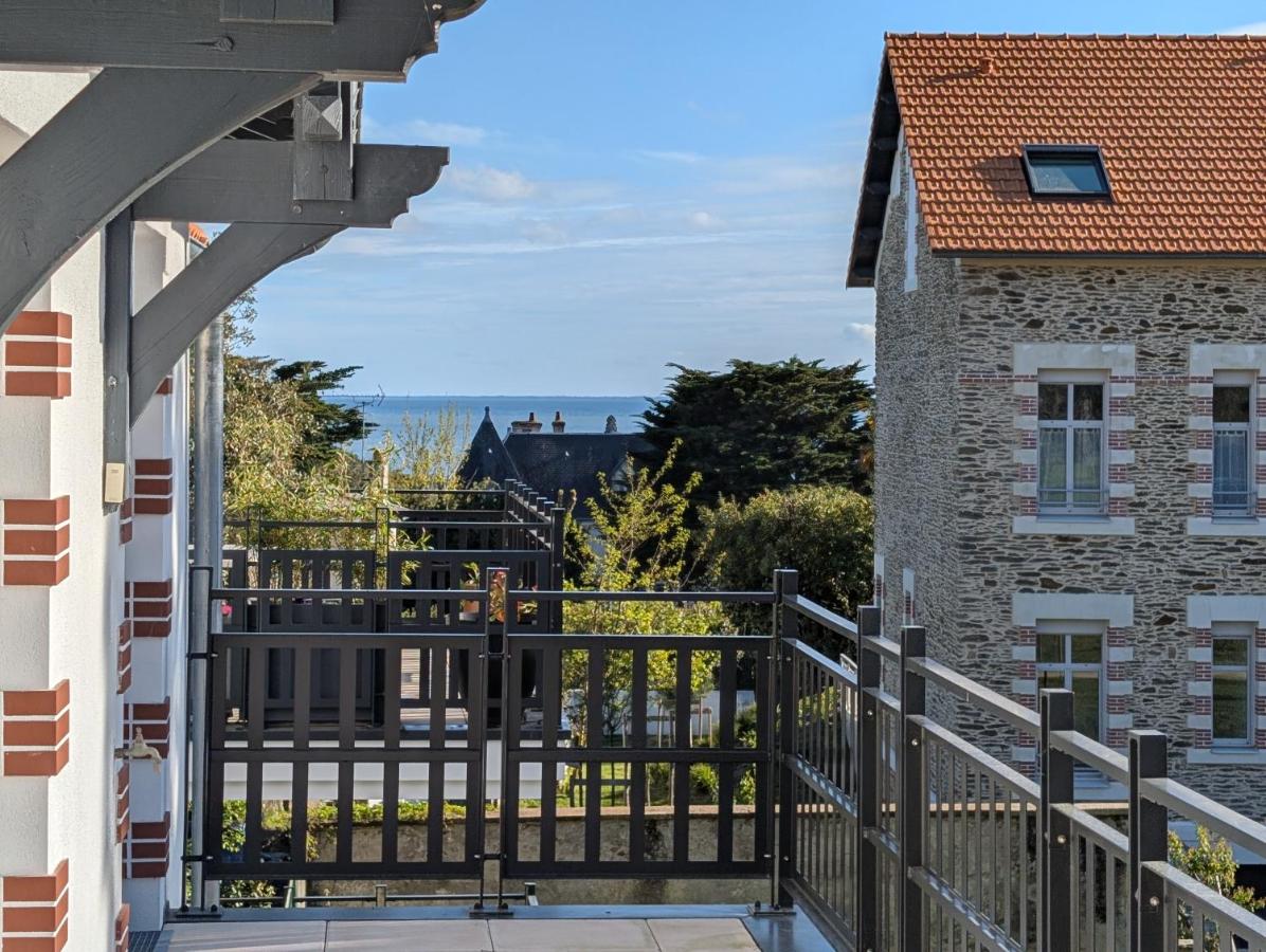 Appartement lumineux avec balcon & aperçu mer - B&B
