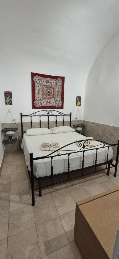 NONNA ADRIANA - Ferienwohnung Terrasini