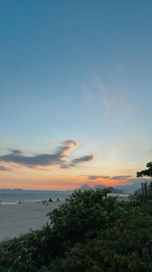 Kitnet Piratininga, Niterói, RJ - Chambres d’hôtes