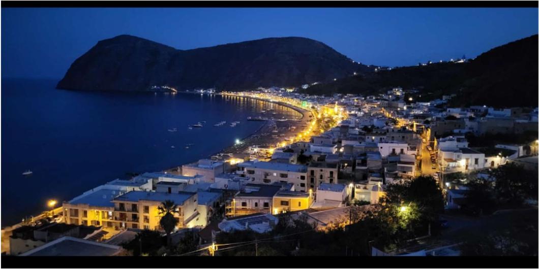 Casa vacanze vista mare Mela B - B&B Lipari