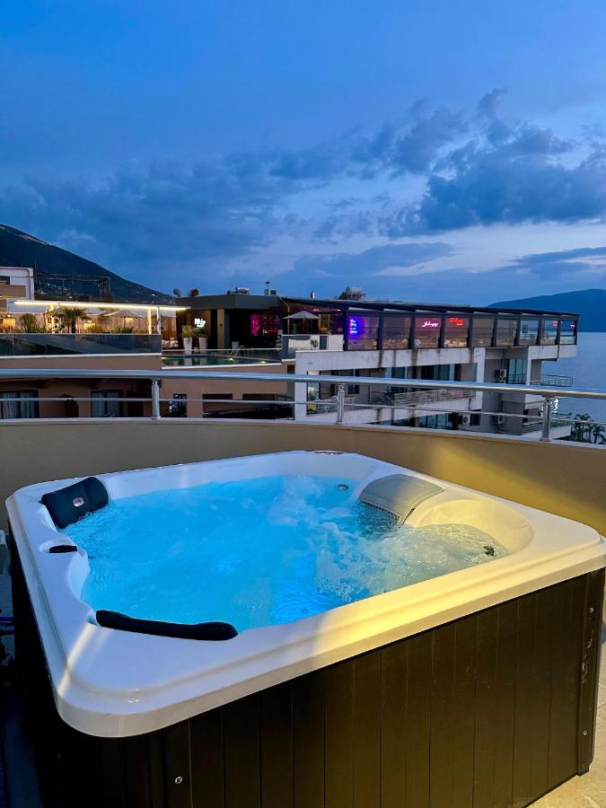 Vlora Suits You