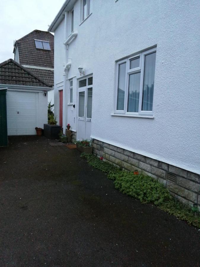Spacious apartment - B&B Parkstone