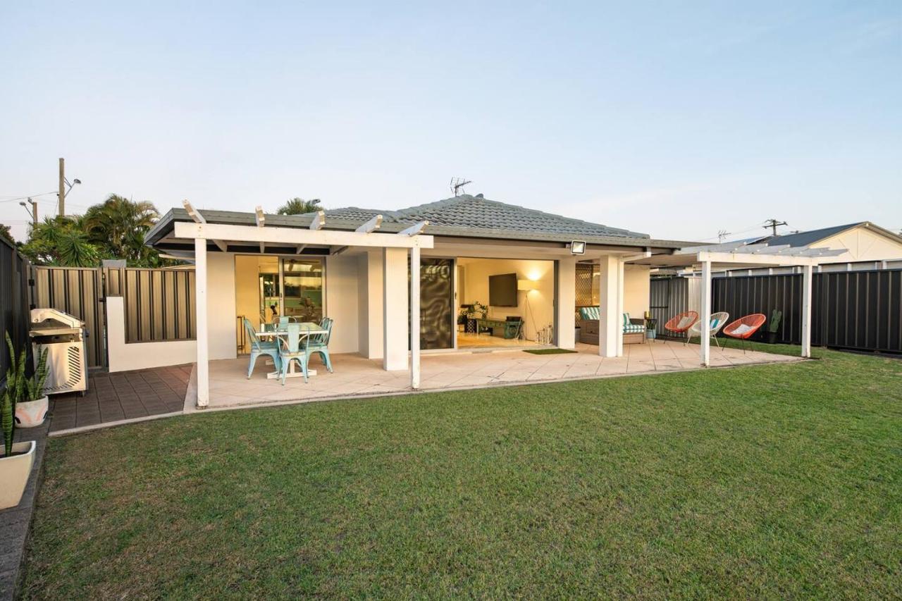 The Elouera - Riverfront Haven near Surfers Paradise - Bed and Breakfast Gold Coast