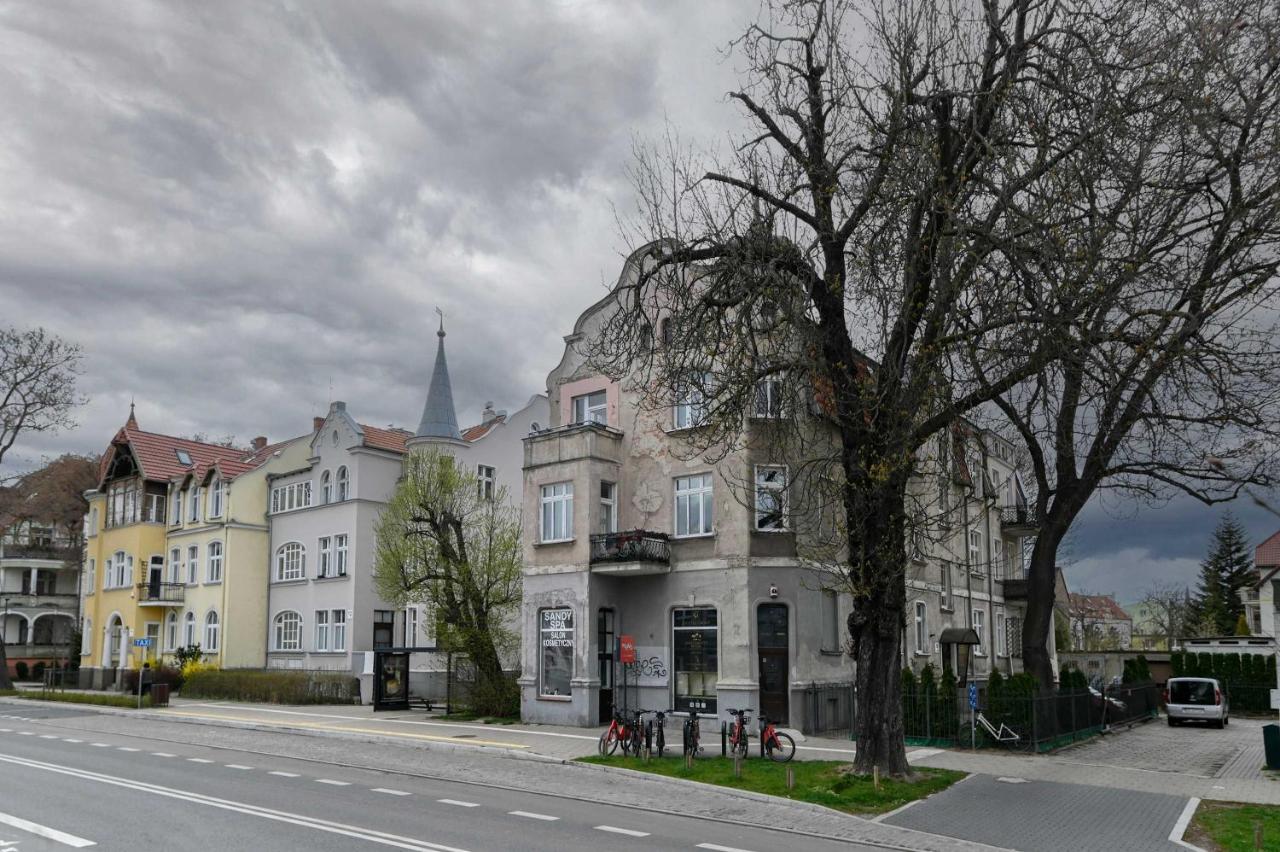 Apartment 3M Vintage by Noclegi Renters - B&B