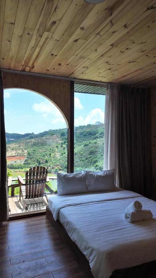 Double Room with Lake View