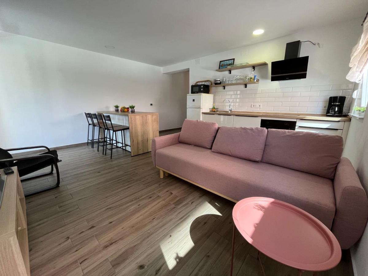 Apartmani Mlinar - Two bedroom apartment with seaview - B&B
