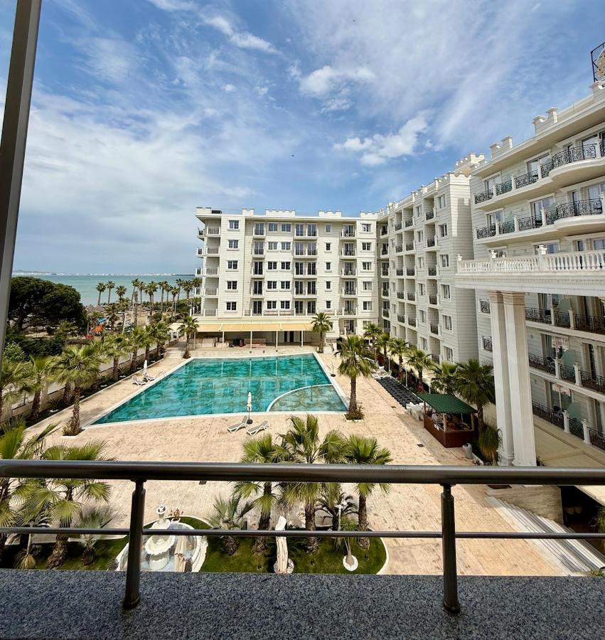 Ajan Alushani Apartment - B&B Golem