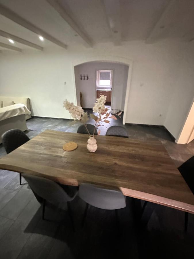 Smile Apartment Duisburg - Ferienwohnung Duisburg