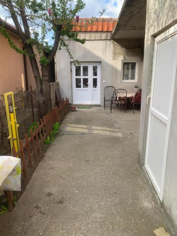 Skyline Suites Belgrade - B&B