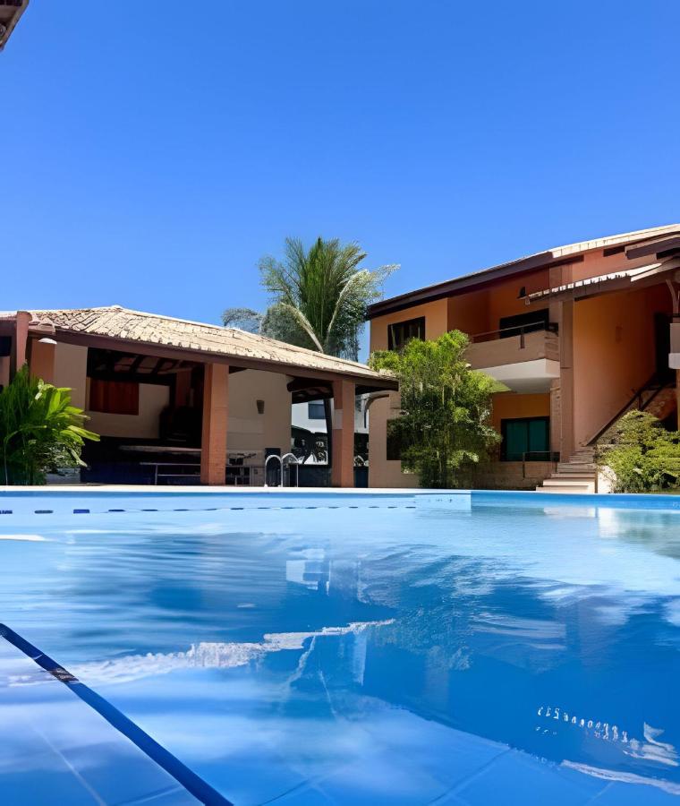 450m da PRAIA Taperapuan; 2 suítes; Piscina; WiFi 300 mbs; 2 pavimento; Churrasqueira; Estacionamento Gratuito 1 carro. - Bed and Breakfast Porto Seguro