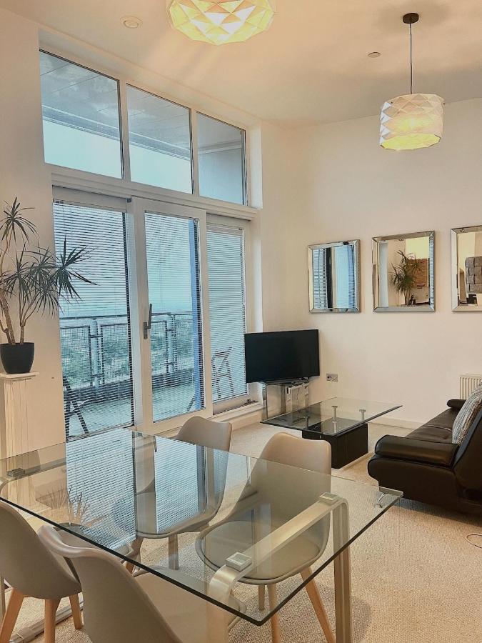 Penthouse-2 bed-2 Bath-Free Parking - B&B