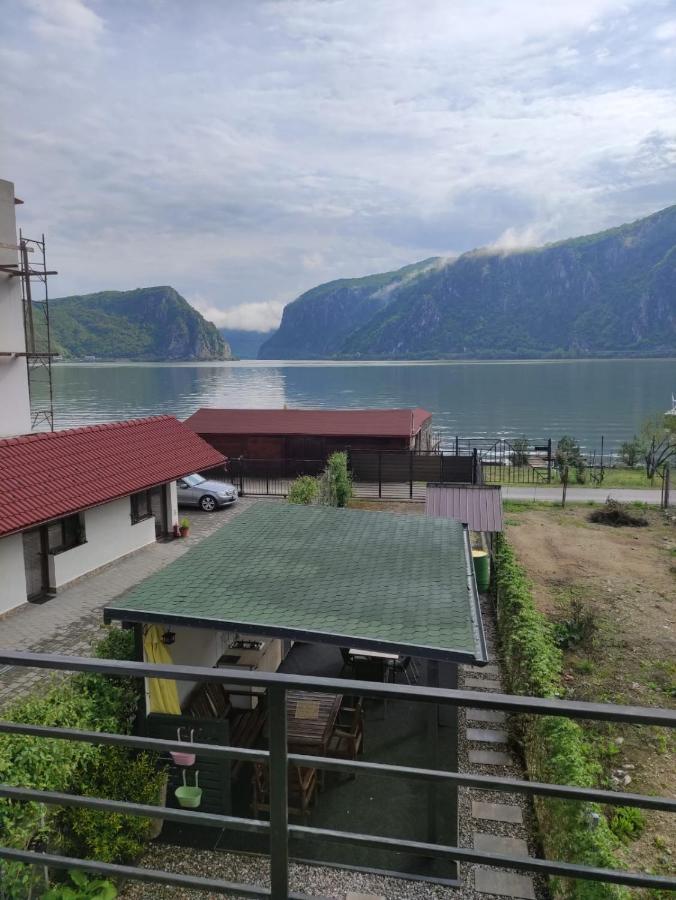 Casa Dobro Dubova - Ferienwohnung