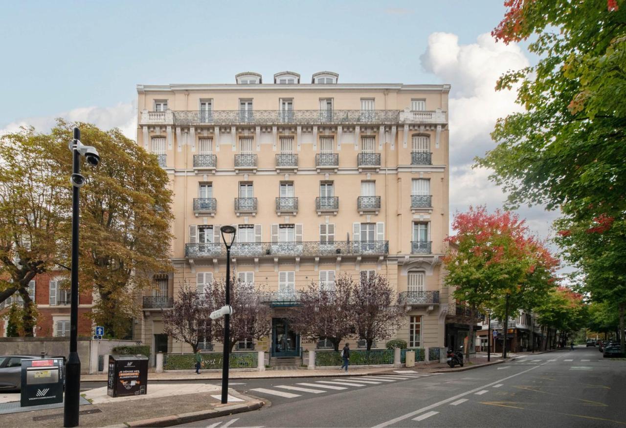 L'Albert 1er - Appartement design hyper centre - Idéal Curiste - B&B Vichy