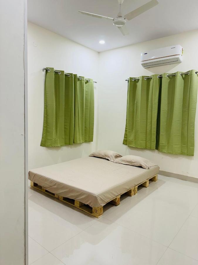3bhk at gachibowli - B&B Hyderabad