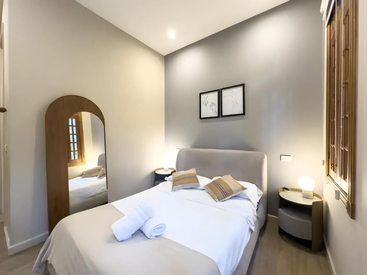 Apartamento de 1 Dormitorio con balcón y vistas a la ciudad
