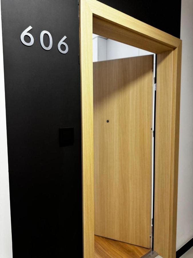 Apartament606