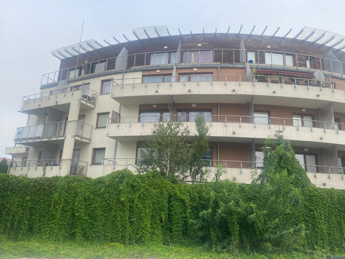 Wave and Sun Apartment - B&B Hel