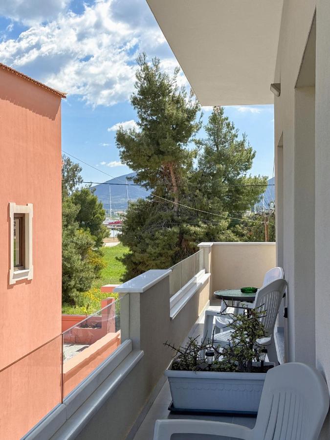 Kilada Luxury Apartment 2 - B&B